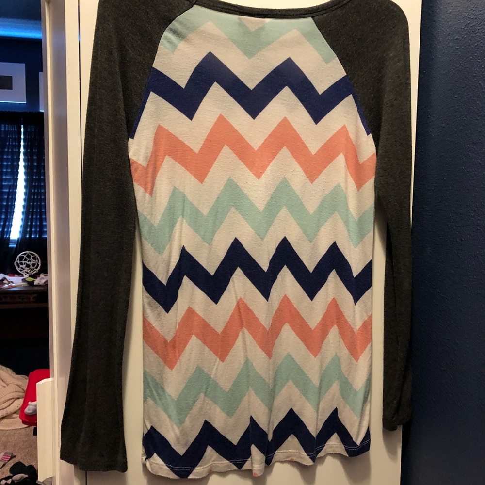 Long sleeve t shirt